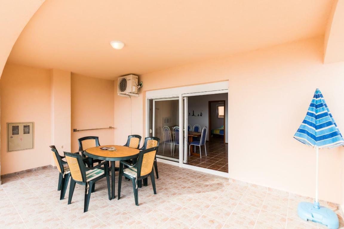 Apartmani Filip Мандре Экстерьер фото